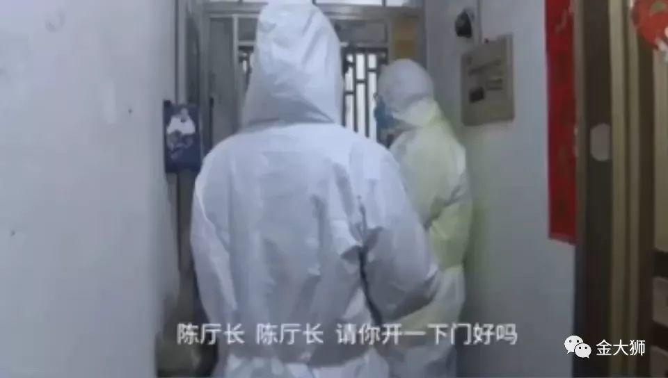 ���෴ת������������ĳ¸��������棬������һλ������ҽ������ת�������ˣ�